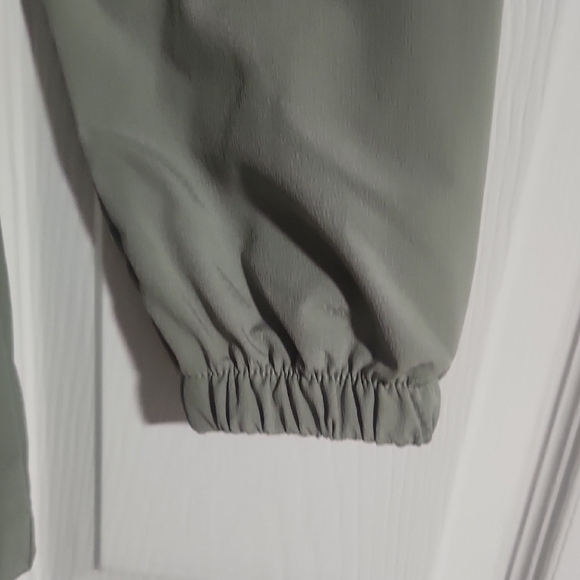 Columbia Women's Light Green Utility Jacket Size XL - Picture 6 of 11